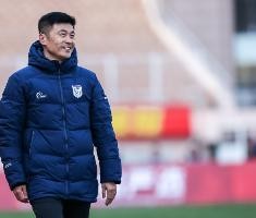 连媒：把握机会能力不足是英博非常严重的问题，战术有改进空间