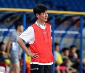 九游体育在线-​国足上海集训第二天开练 16日将安排队内教学赛