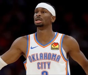 九游体育-亚历山大半场7投6中，三分2中2得到15分2篮板8助攻1抢断