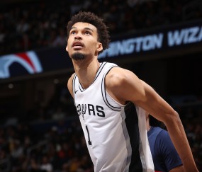 蒂格预测文班下赛季入选最佳阵容前提：健康无虞